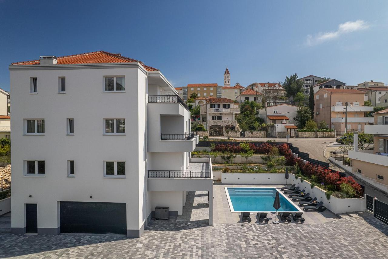 Villa Barbara & Zoran With Heated Swimming Pool Seget Vranjica Εξωτερικό φωτογραφία