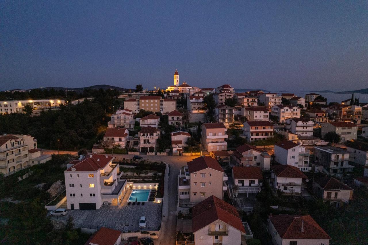 Villa Barbara & Zoran With Heated Swimming Pool Seget Vranjica Εξωτερικό φωτογραφία